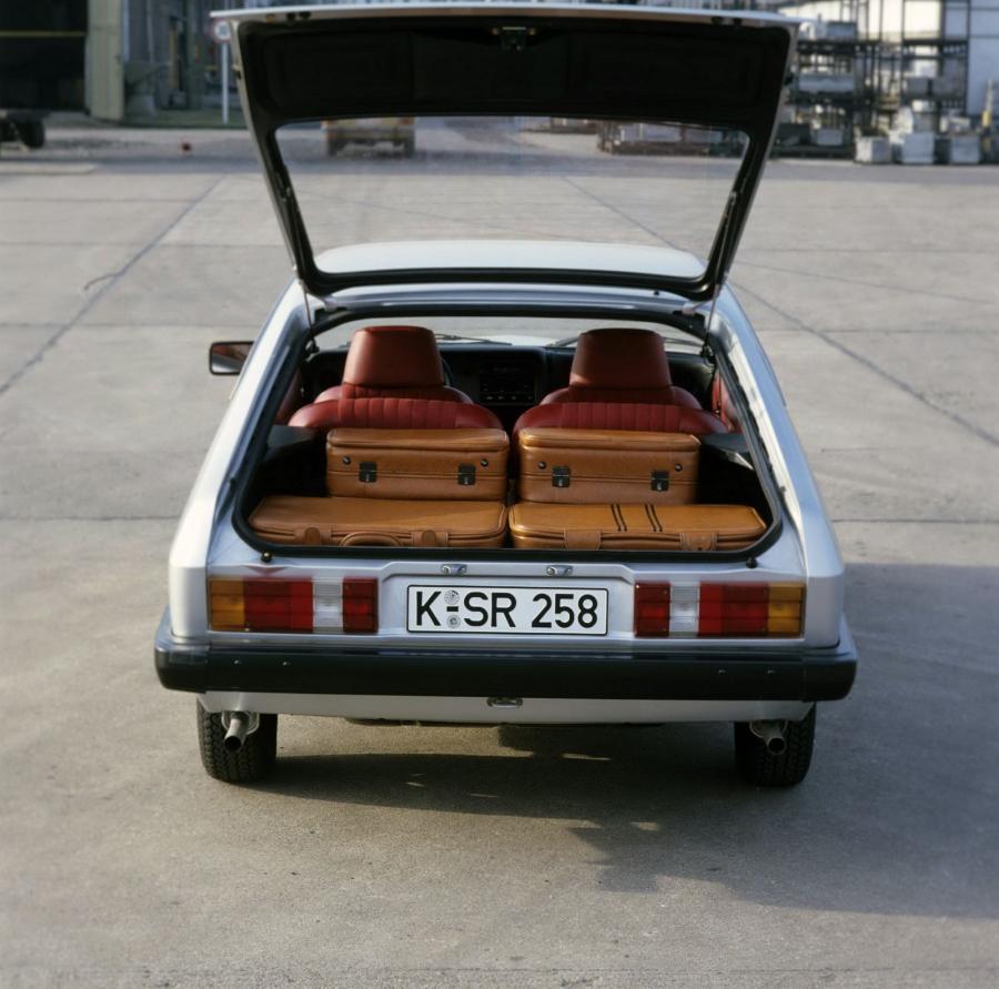  Ford Capri 1978 года  (фото 2 из 15)
